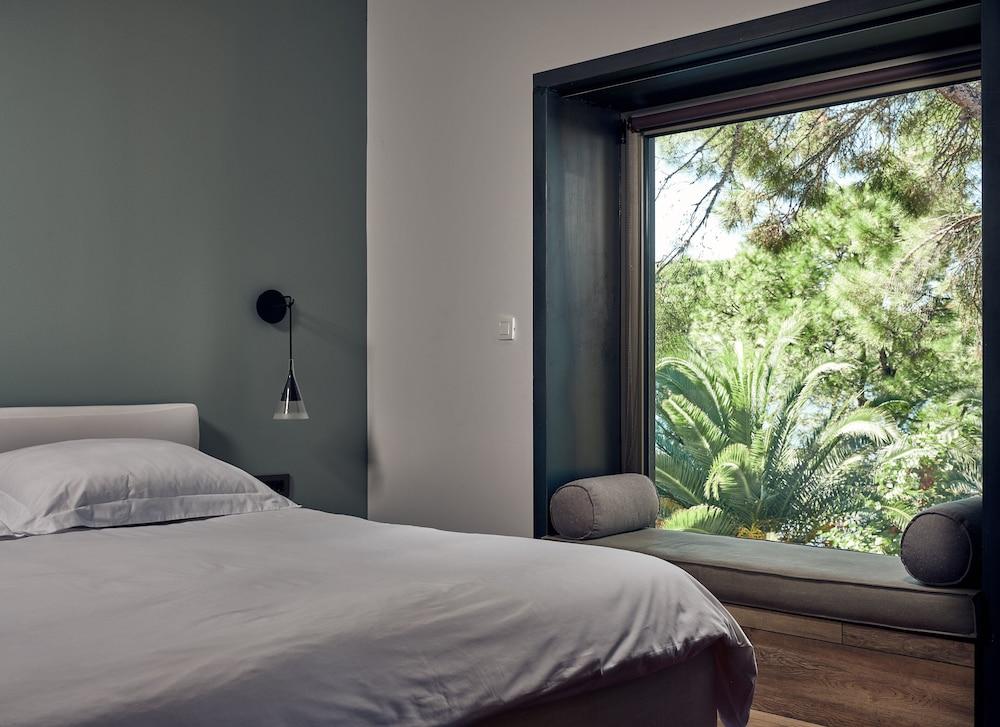 Ekies Senses Resort, A Member Of Design